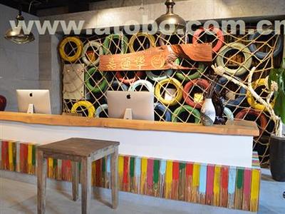 打造专业化餐饮环境 嘉通华贸易的定制餐桌椅与咖啡机等设备供应全解析